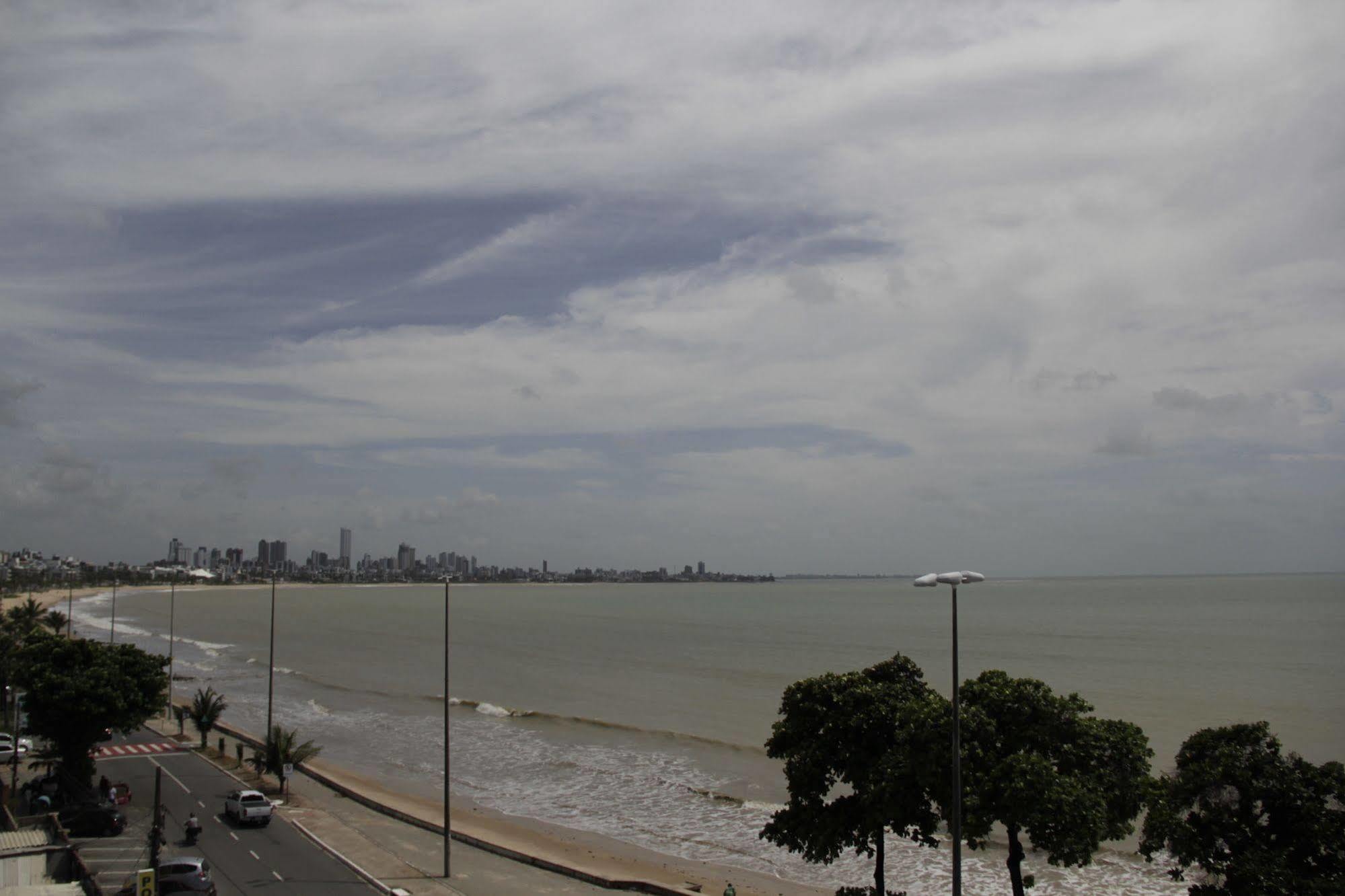Portugal Flat Aparthotel Joao Pessoa Bagian luar foto